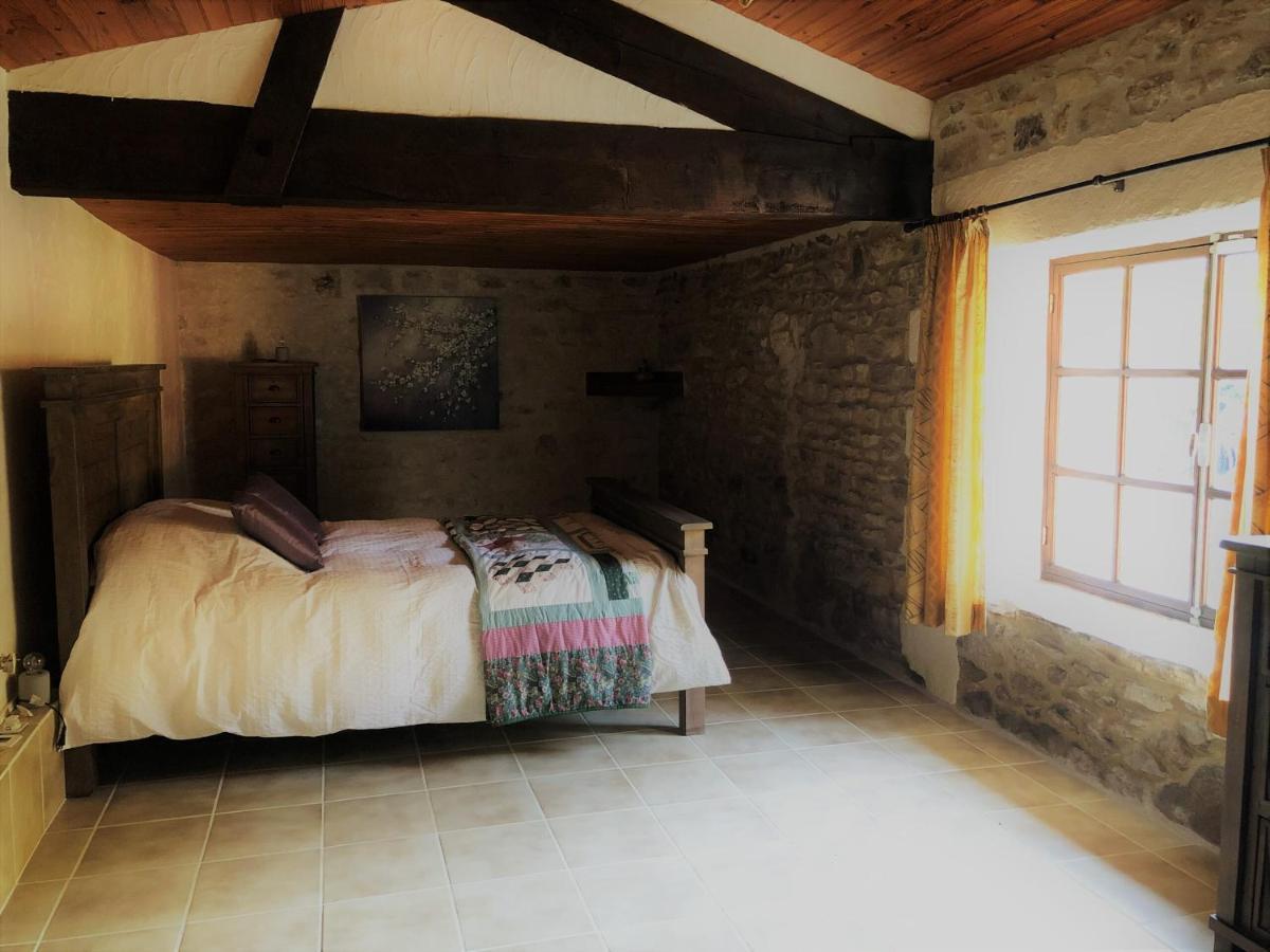 Uniquely Private Holiday Villa In The Charente Puyreaux Exterior foto