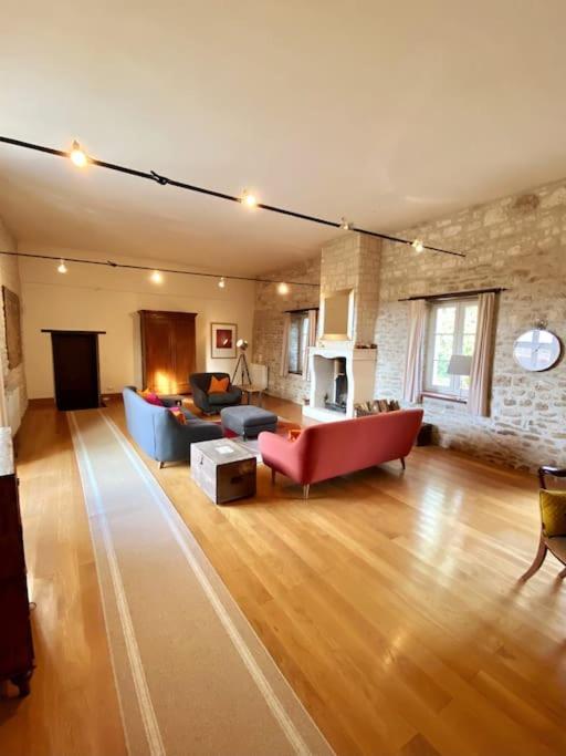 Uniquely Private Holiday Villa In The Charente Puyreaux Exterior foto
